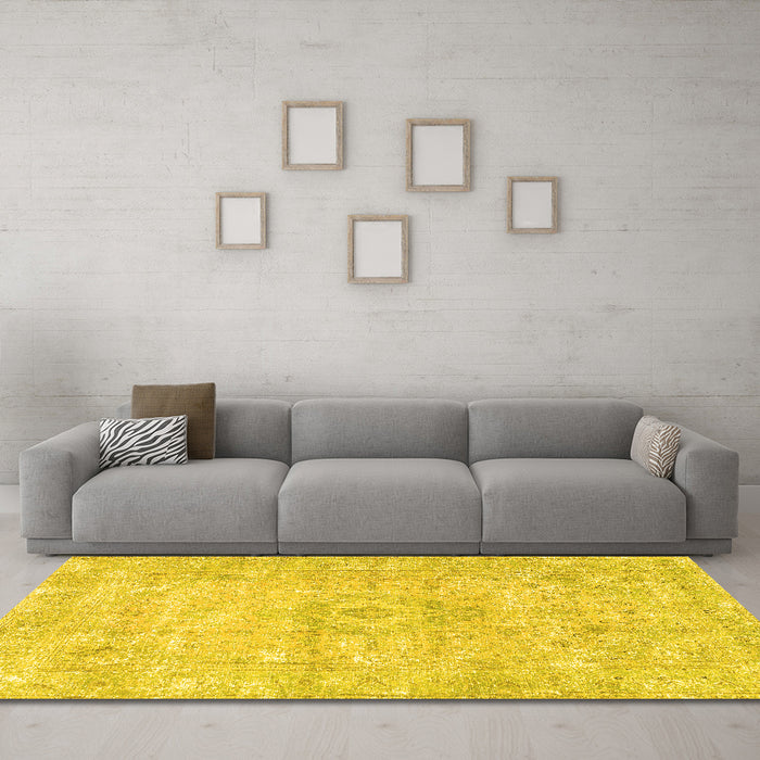 Machine Washable Persian Yellow Traditional Rug in a Living Room, wshtr3669yw