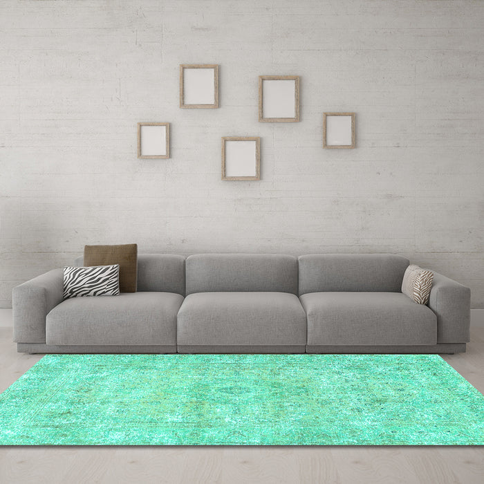 Machine Washable Persian Turquoise Traditional Area Rugs in a Living Room,, wshtr3669turq