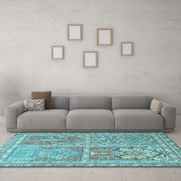 Machine Washable Persian Light Blue Traditional Rug in a Living Room, wshtr366lblu