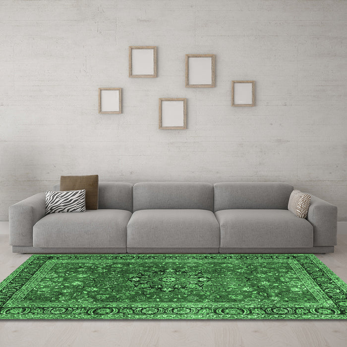 Machine Washable Persian Emerald Green Traditional Area Rugs in a Living Room,, wshtr3672emgrn