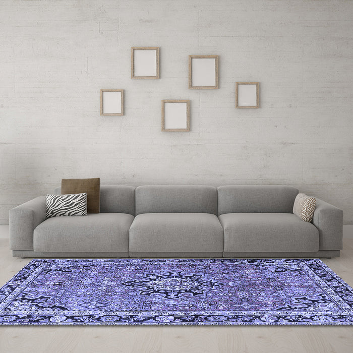 Machine Washable Persian Blue Traditional Rug in a Living Room, wshtr3674blu