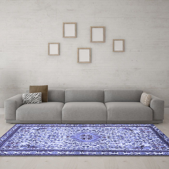 Machine Washable Persian Blue Traditional Rug in a Living Room, wshtr3675blu