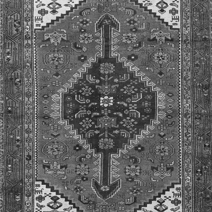 Serging Thickness of Machine Washable Persian Gray Traditional Rug, wshtr3676gry