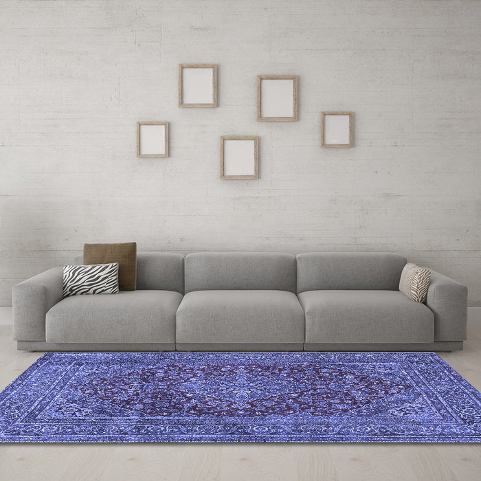 Machine Washable Persian Blue Traditional Rug in a Living Room, wshtr3684blu