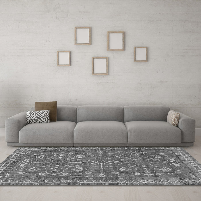 Machine Washable Persian Gray Traditional Rug in a Living Room,, wshtr3689gry