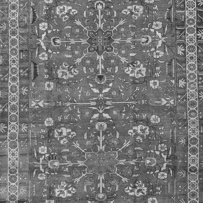 Serging Thickness of Machine Washable Persian Gray Traditional Rug, wshtr3689gry