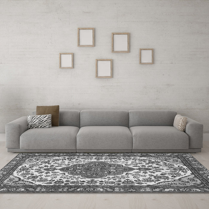 Machine Washable Persian Gray Traditional Rug in a Living Room,, wshtr3693gry