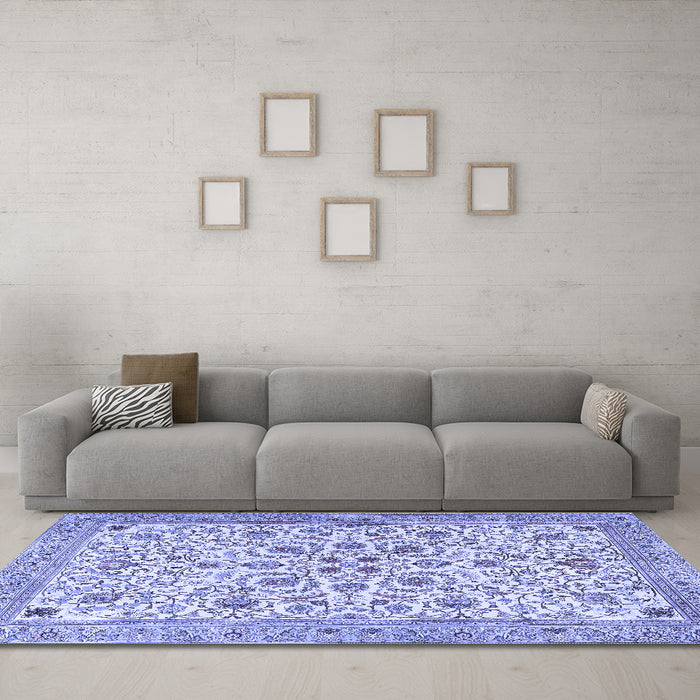 Machine Washable Persian Blue Traditional Rug in a Living Room, wshtr3694blu