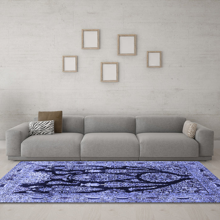 Machine Washable Persian Blue Traditional Rug in a Living Room, wshtr36blu