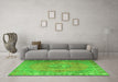 Machine Washable Persian Green Traditional Area Rugs in a Living Room,, wshtr3708grn