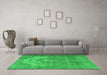 Machine Washable Persian Green Traditional Area Rugs in a Living Room,, wshtr3709grn