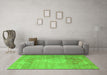 Machine Washable Persian Green Traditional Area Rugs in a Living Room,, wshtr3711grn