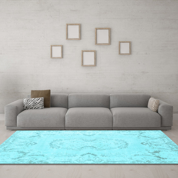 Machine Washable Persian Light Blue Traditional Rug in a Living Room, wshtr3715lblu