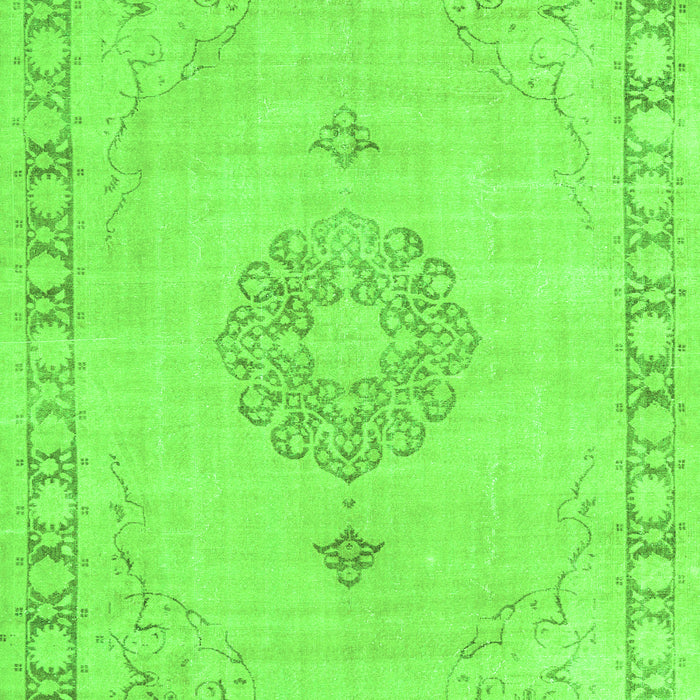 Serging Thickness of Machine Washable Persian Green Traditional Area Rugs, wshtr3716grn