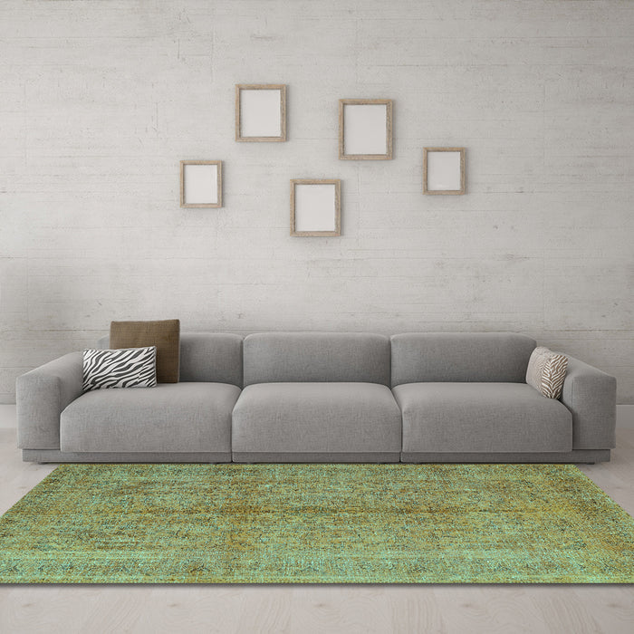 Machine Washable Persian Turquoise Traditional Area Rugs in a Living Room,, wshtr3718turq