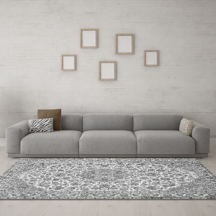 Machine Washable Medallion Gray Traditional Rug in a Living Room,, wshtr371gry