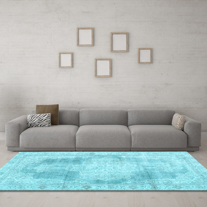 Machine Washable Persian Light Blue Traditional Rug in a Living Room, wshtr3720lblu