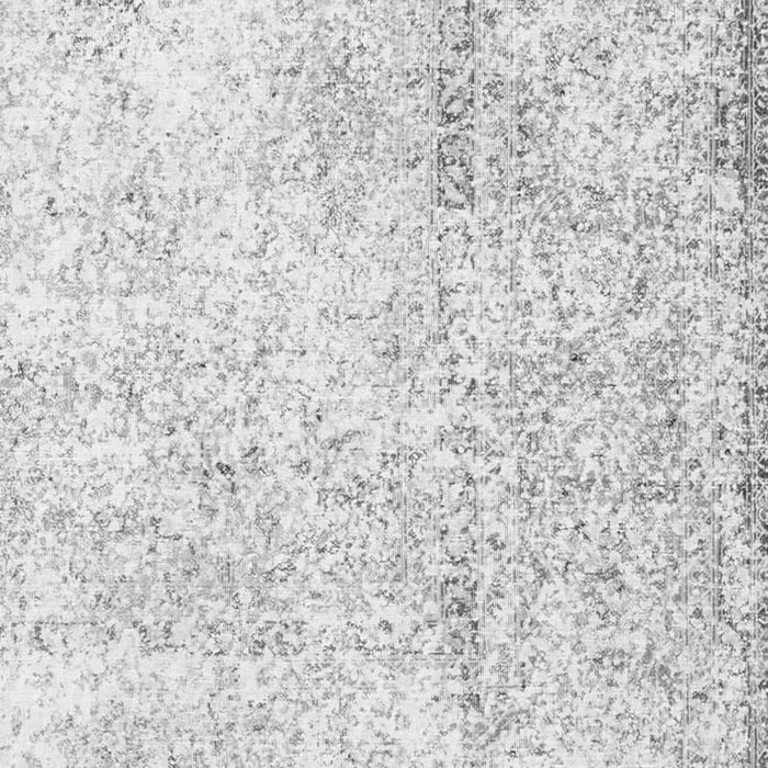 Serging Thickness of Machine Washable Persian Gray Traditional Rug, wshtr3721gry