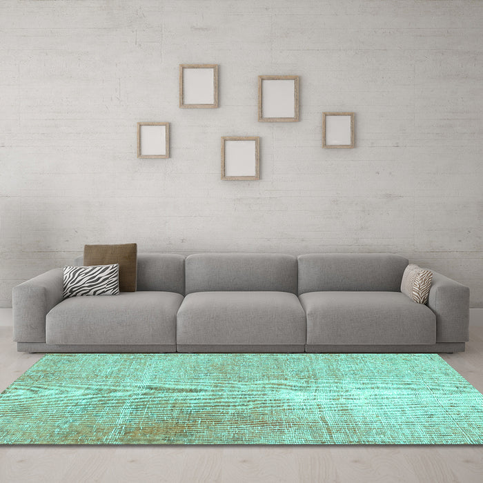 Machine Washable Persian Turquoise Traditional Area Rugs in a Living Room,, wshtr3723turq