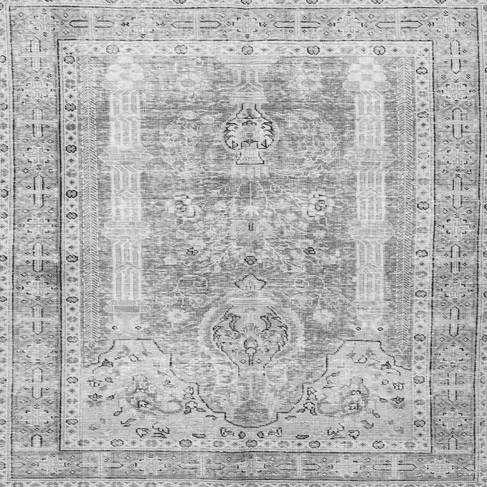 Serging Thickness of Persian Gray Traditional Rug, tr3726gry