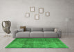 Machine Washable Persian Green Traditional Area Rugs in a Living Room,, wshtr3733grn