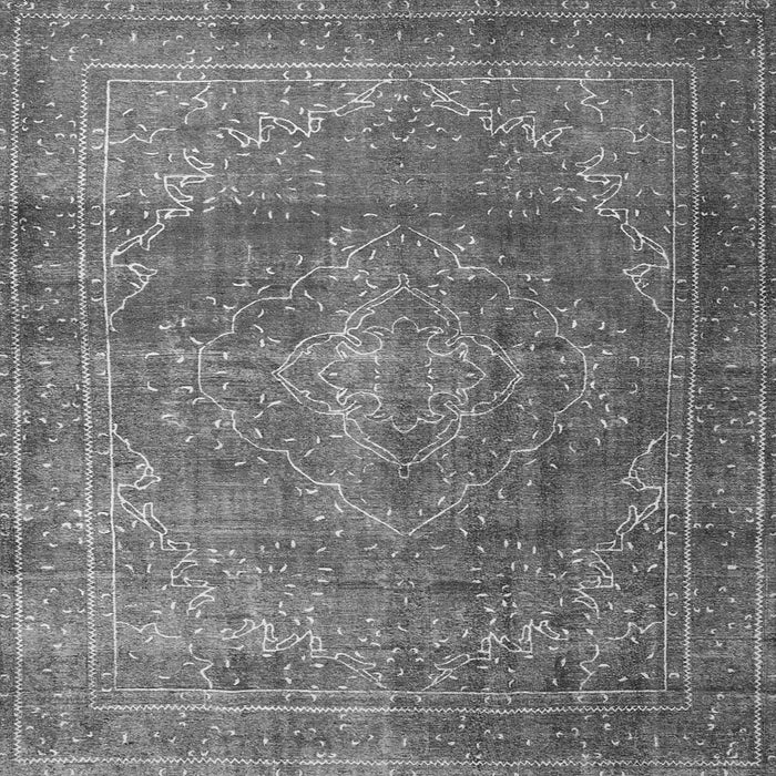 Round Machine Washable Persian Gray Traditional Rug, wshtr3733gry
