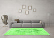 Machine Washable Persian Green Traditional Area Rugs in a Living Room,, wshtr3734grn