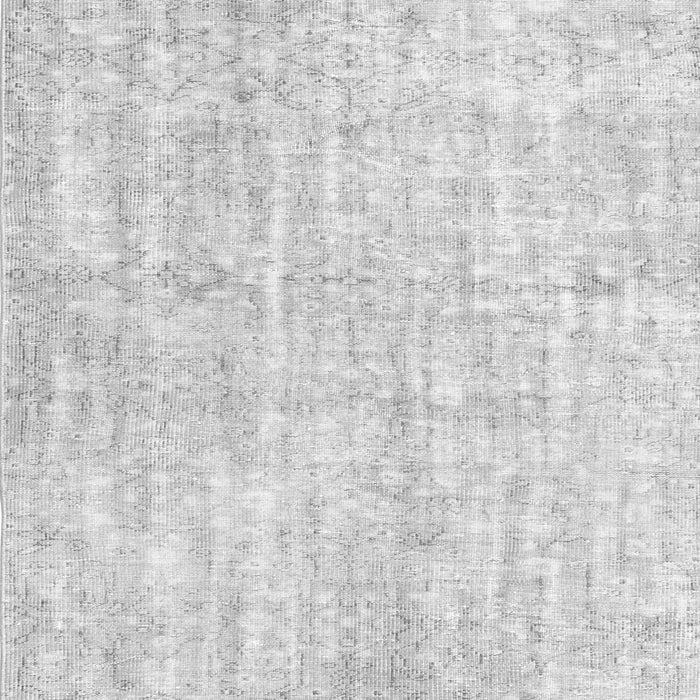 Serging Thickness of Machine Washable Persian Gray Traditional Rug, wshtr3735gry