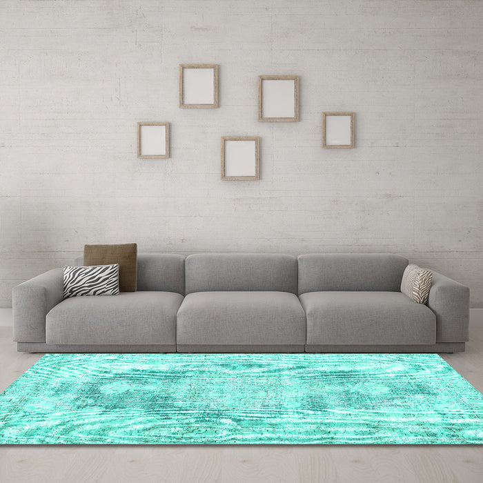 Machine Washable Persian Turquoise Traditional Area Rugs in a Living Room,, wshtr3739turq