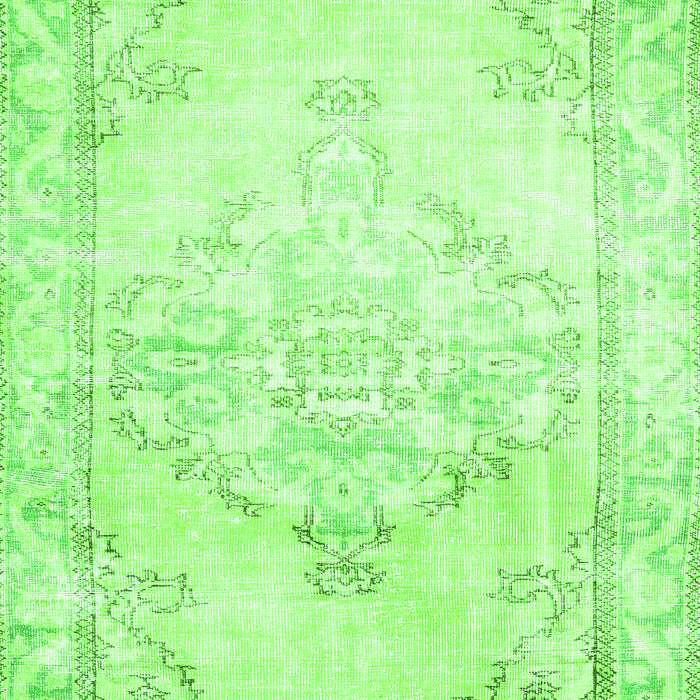 Serging Thickness of Machine Washable Persian Green Traditional Area Rugs, wshtr3740grn
