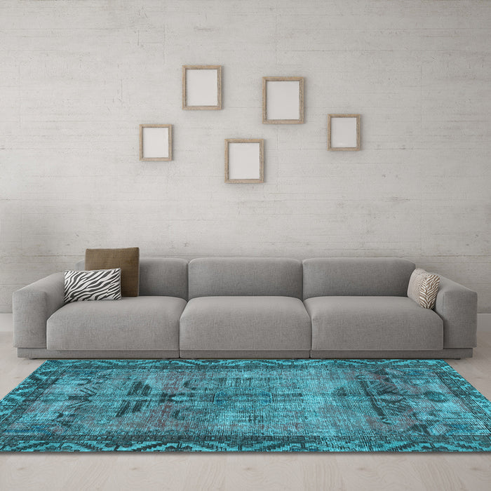 Machine Washable Persian Light Blue Traditional Rug in a Living Room, wshtr3745lblu