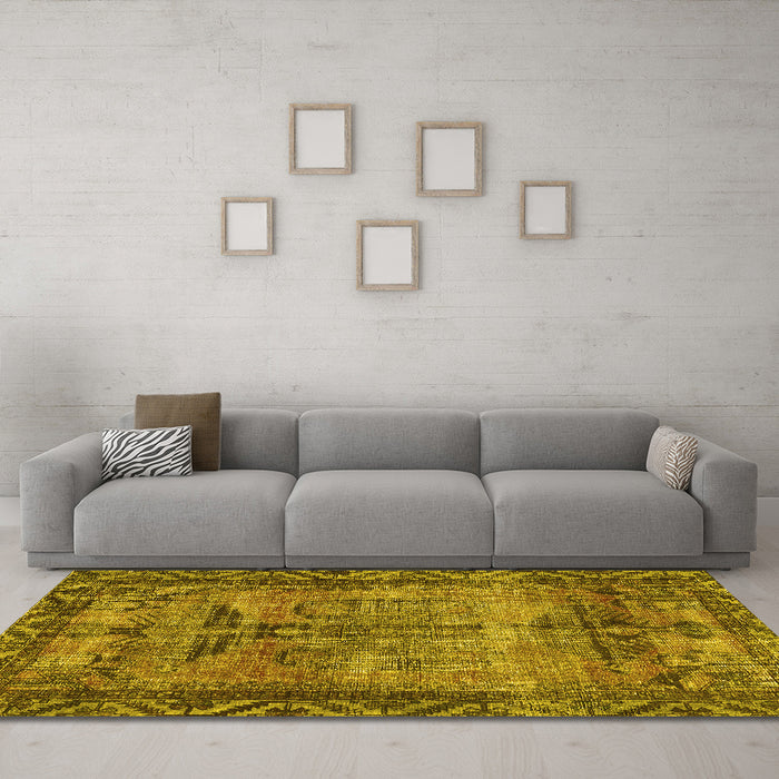 Machine Washable Persian Yellow Traditional Rug in a Living Room, wshtr3745yw