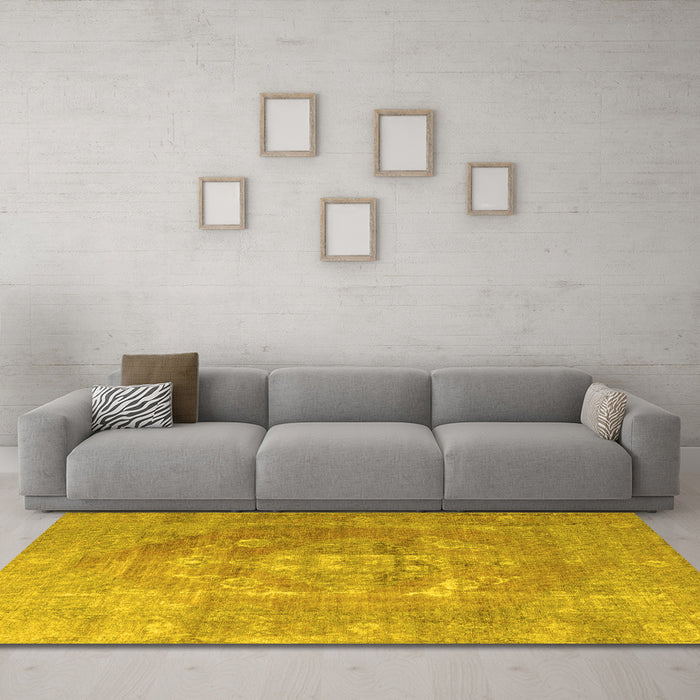 Machine Washable Persian Yellow Traditional Rug in a Living Room, wshtr3749yw