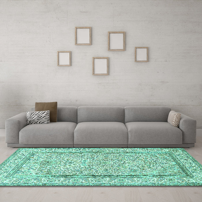 Machine Washable Persian Turquoise Traditional Area Rugs in a Living Room,, wshtr374turq