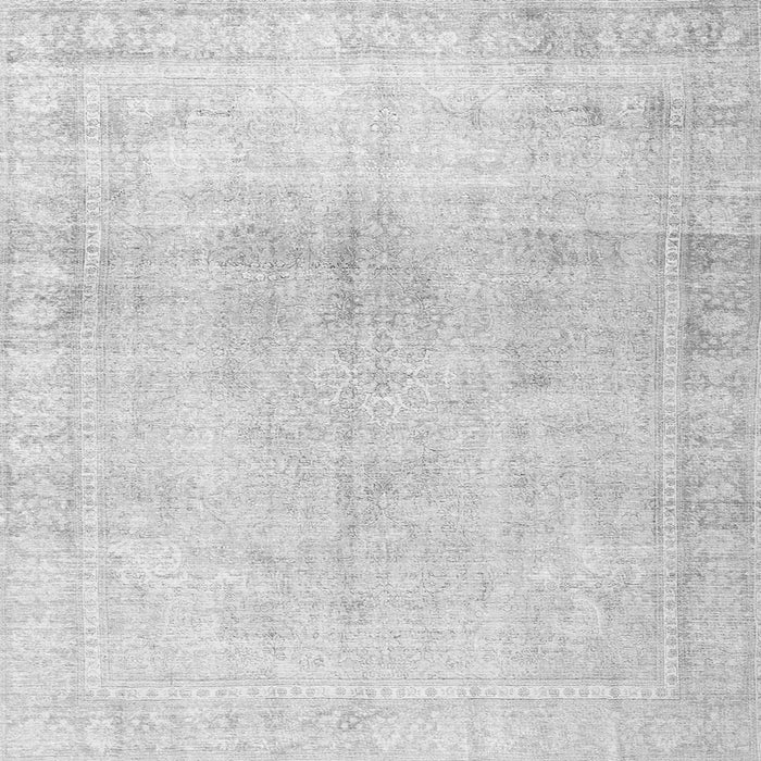 Round Machine Washable Persian Gray Traditional Rug, wshtr3752gry