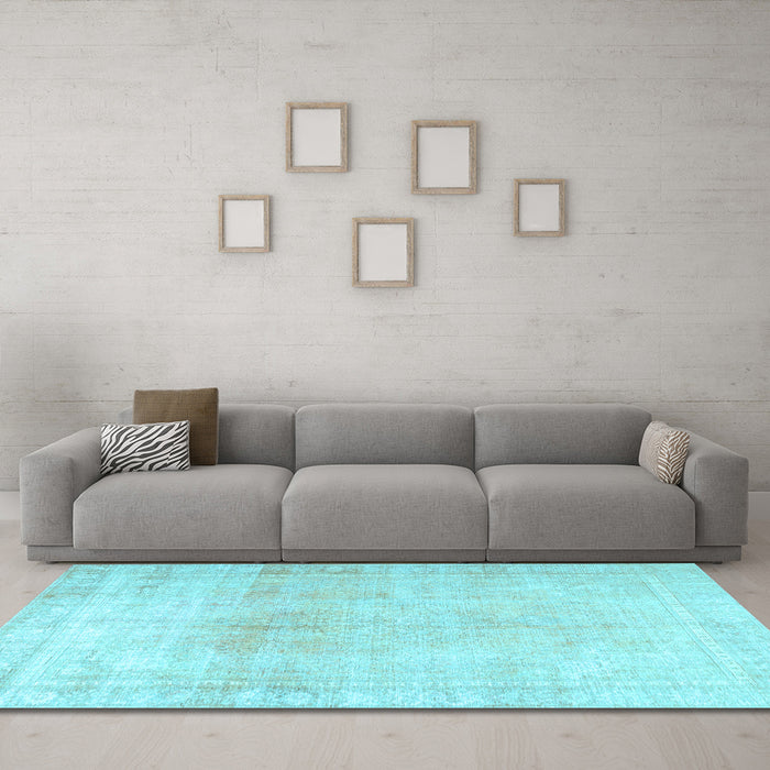 Machine Washable Persian Light Blue Traditional Rug in a Living Room, wshtr3752lblu