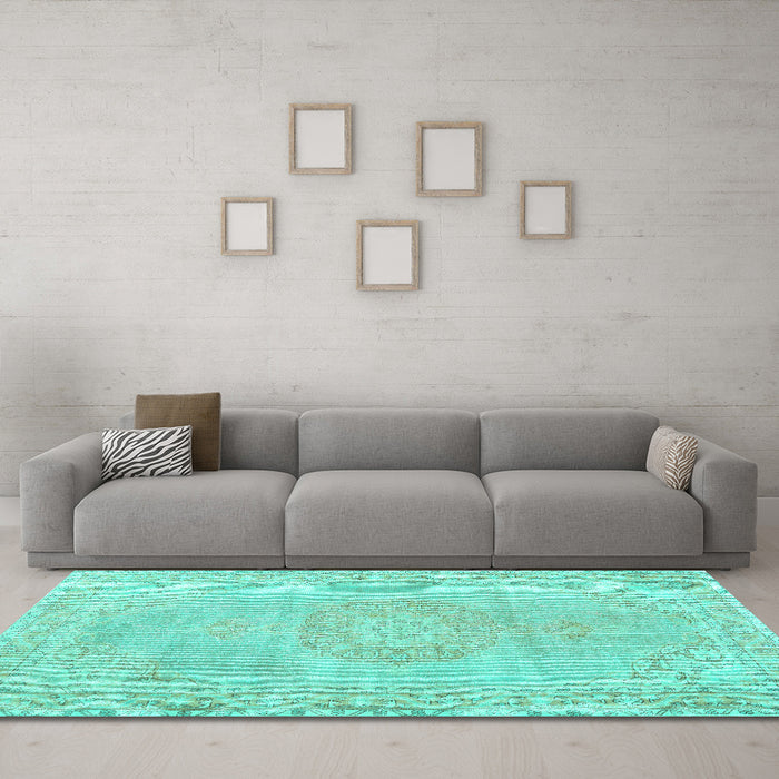 Machine Washable Persian Turquoise Traditional Area Rugs in a Living Room,, wshtr3757turq