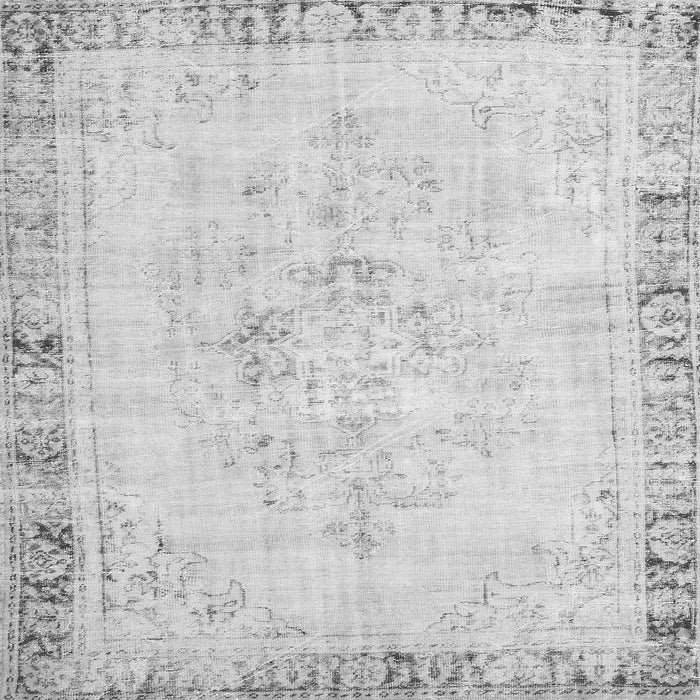 Round Machine Washable Persian Gray Traditional Rug, wshtr3759gry