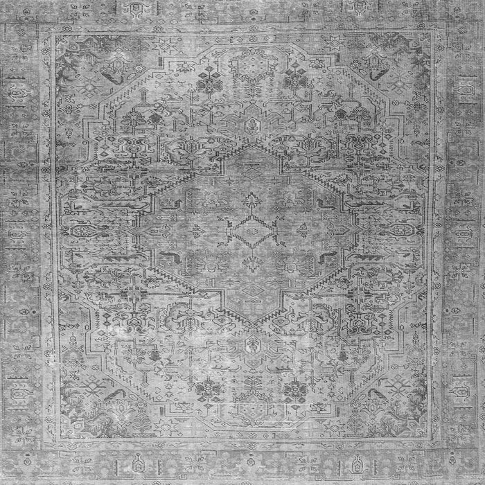 Serging Thickness of Persian Gray Traditional Rug, tr3764gry