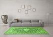 Machine Washable Medallion Green Traditional Area Rugs in a Living Room,, wshtr376grn