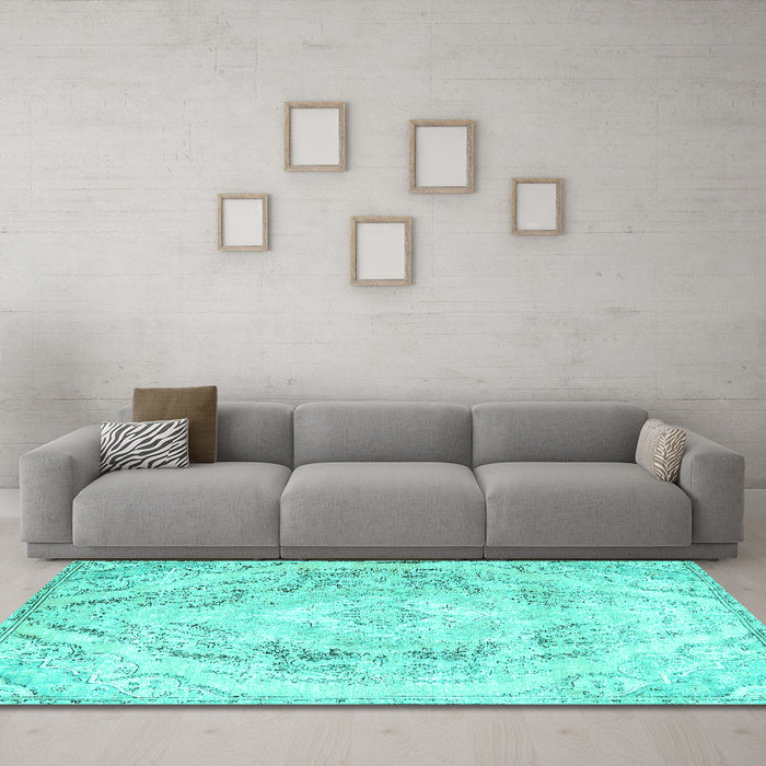 Machine Washable Persian Turquoise Traditional Area Rugs in a Living Room,, wshtr3770turq