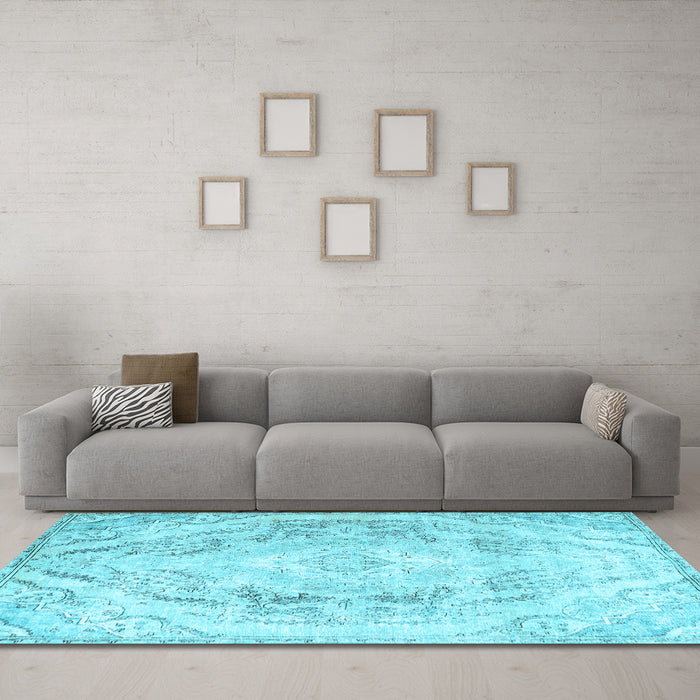 Machine Washable Persian Light Blue Traditional Rug in a Living Room, wshtr3770lblu