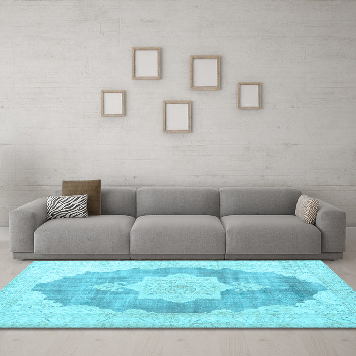 Machine Washable Persian Light Blue Traditional Rug in a Living Room, wshtr3775lblu
