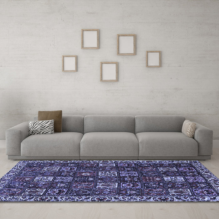Machine Washable Persian Blue Traditional Rug in a Living Room, wshtr3776blu