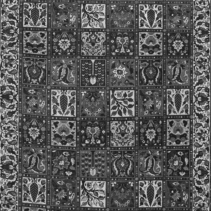 Serging Thickness of Machine Washable Persian Gray Traditional Rug, wshtr3776gry