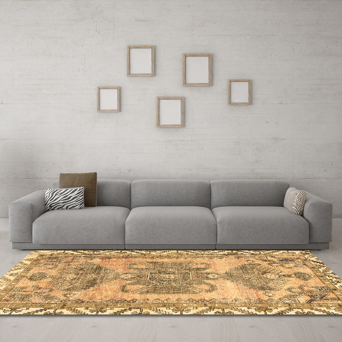 Machine Washable Persian Brown Traditional Rug in a Living Room,, wshtr3781brn