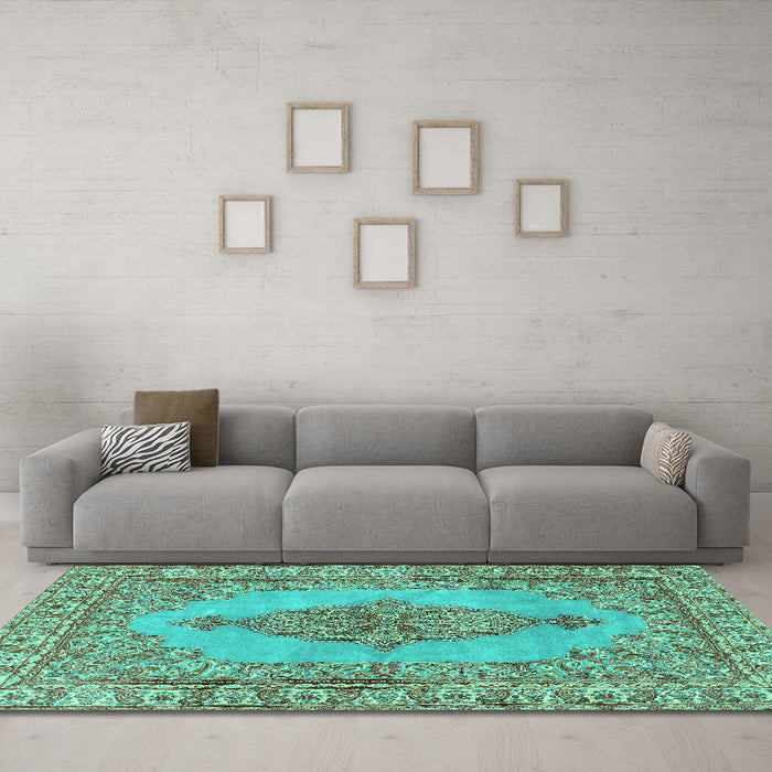 Machine Washable Persian Turquoise Traditional Area Rugs in a Living Room,, wshtr3788turq