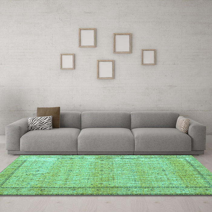 Machine Washable Persian Turquoise Traditional Area Rugs in a Living Room,, wshtr3791turq