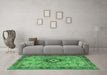 Machine Washable Persian Emerald Green Traditional Area Rugs in a Living Room,, wshtr3801emgrn