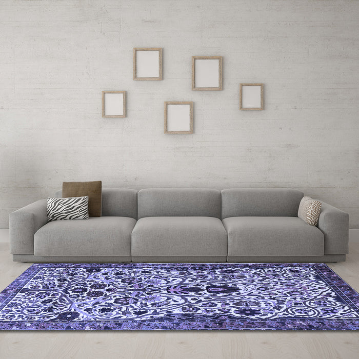 Machine Washable Persian Blue Traditional Rug in a Living Room, wshtr3804blu